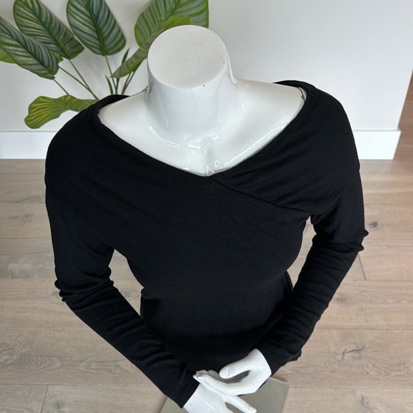 Babaton ladies blouse - Picture 2 of 8